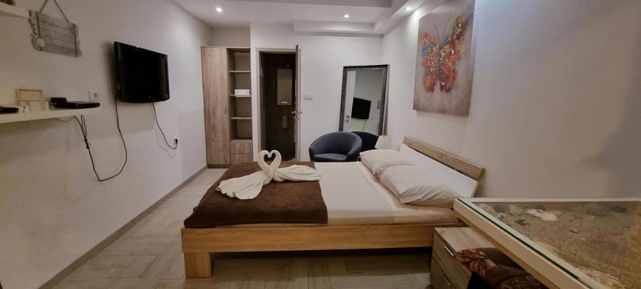 Apartmani Tatic Štinjan Εξωτερικό φωτογραφία